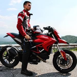 Meet your Posher, Luis